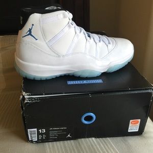 Air Jordan Retro 11 Columbia